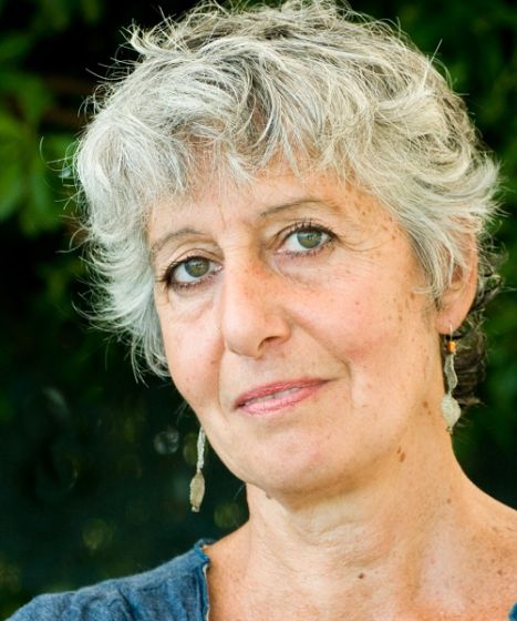 The Encounter with the Patient: Sparkles and Traps